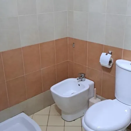 Utopia Apartment *